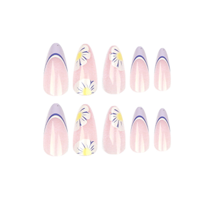 Artistic nail art with flower and ombre effects Bowlift