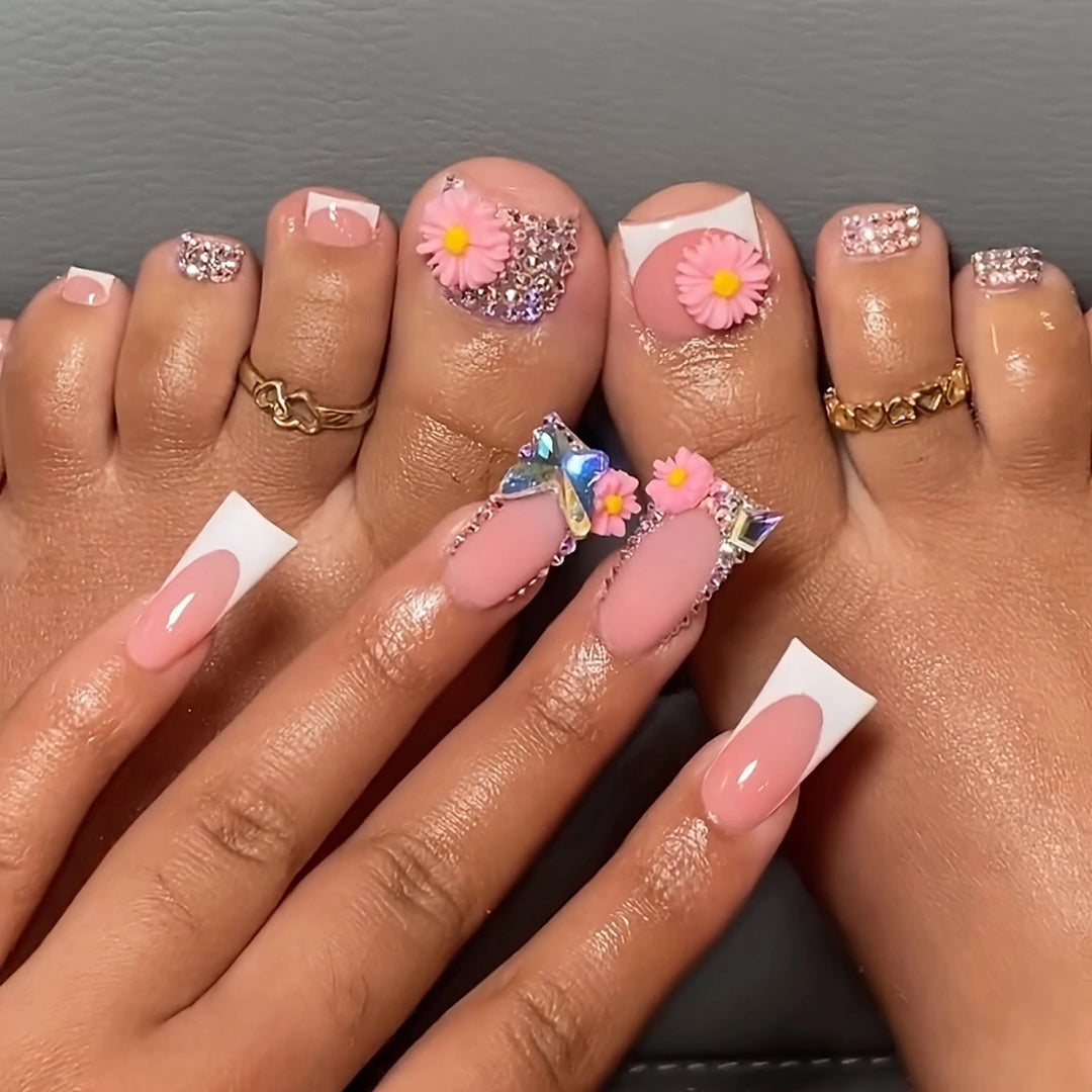 Floral-Inspired Press-On Nail Art Set Bowlift