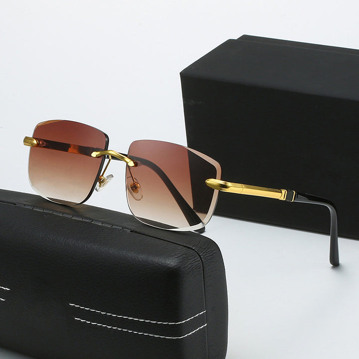 Women's square sunglasses with stylish plastic and metal details Bowlift