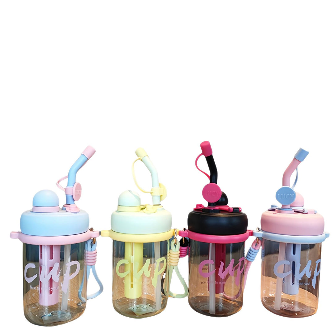 Women's drinking cup with safety lid and straw Bowlift