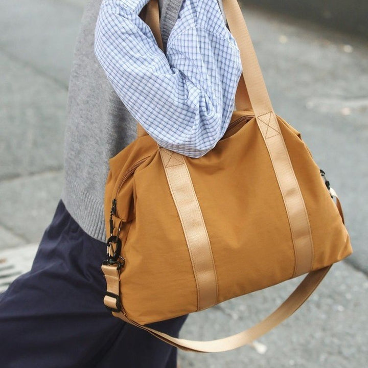 Everyday Practical Tote Bag Bowlift