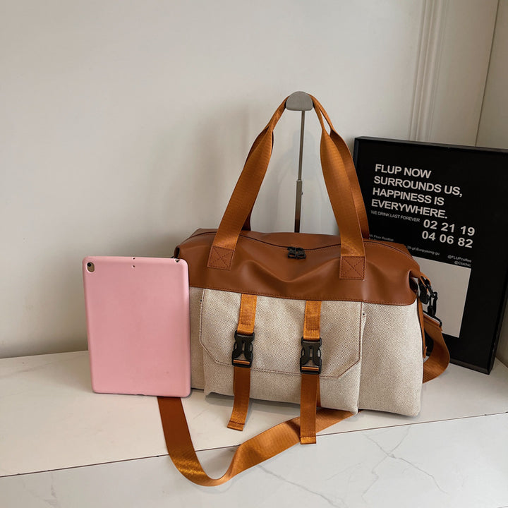 Practical Multifunctional Duffel Bag with Sturdy Design and Intelligent Compartment Layout Bowlift