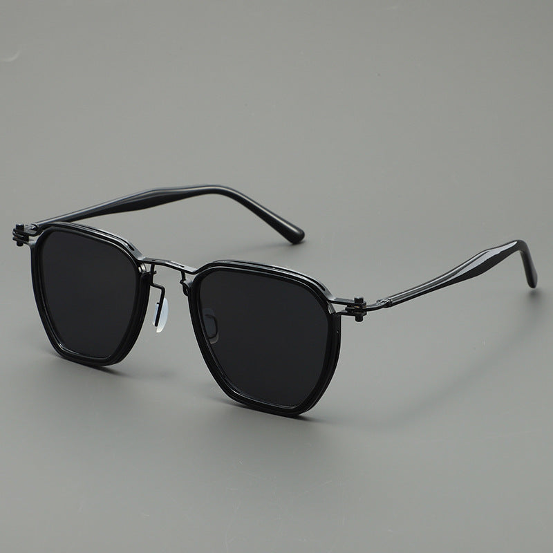 Ladies stylish sunglasses with angular design and UV protection Bowlift