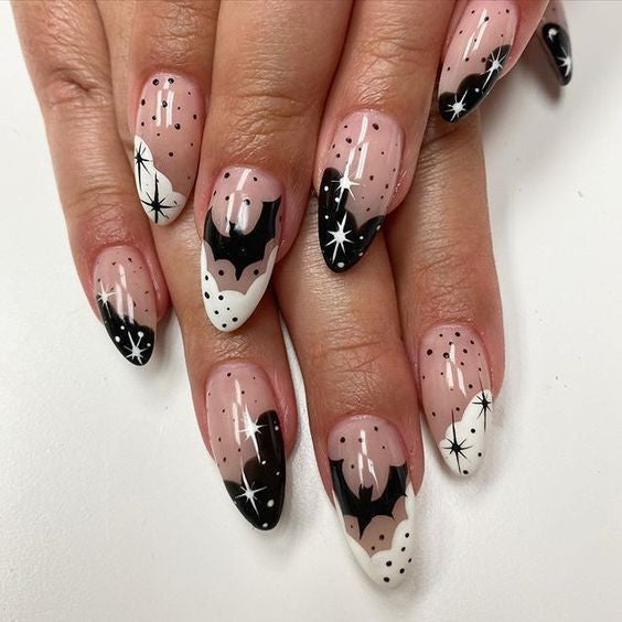 Artful Ghost-Themed Press-On Nails Bowlift