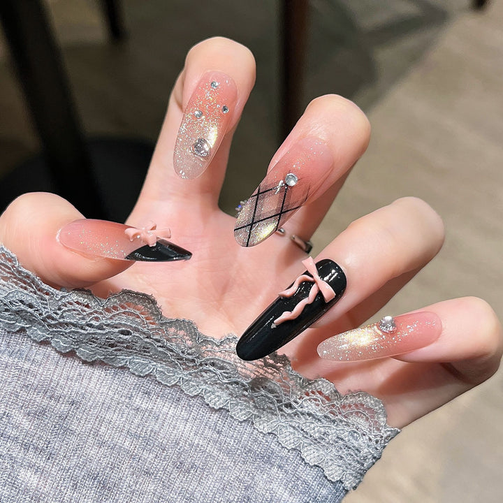 Artistic Ocean-Inspired Press-On Nail Design Bowlift