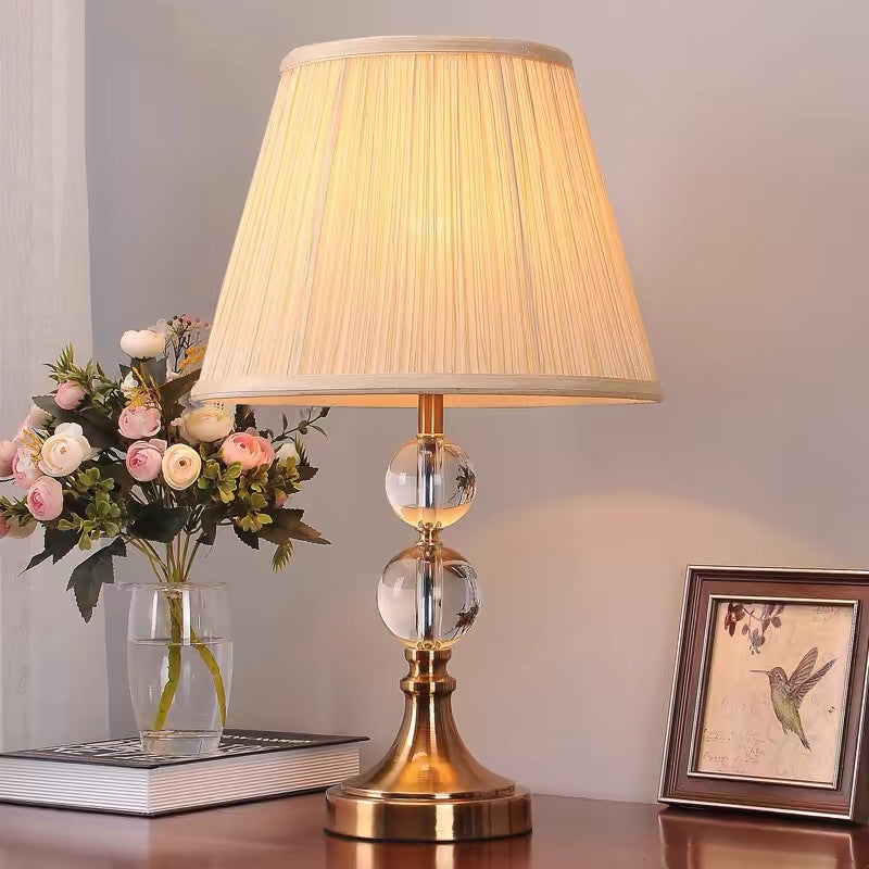 Elegant Crystal Base Table Lamp