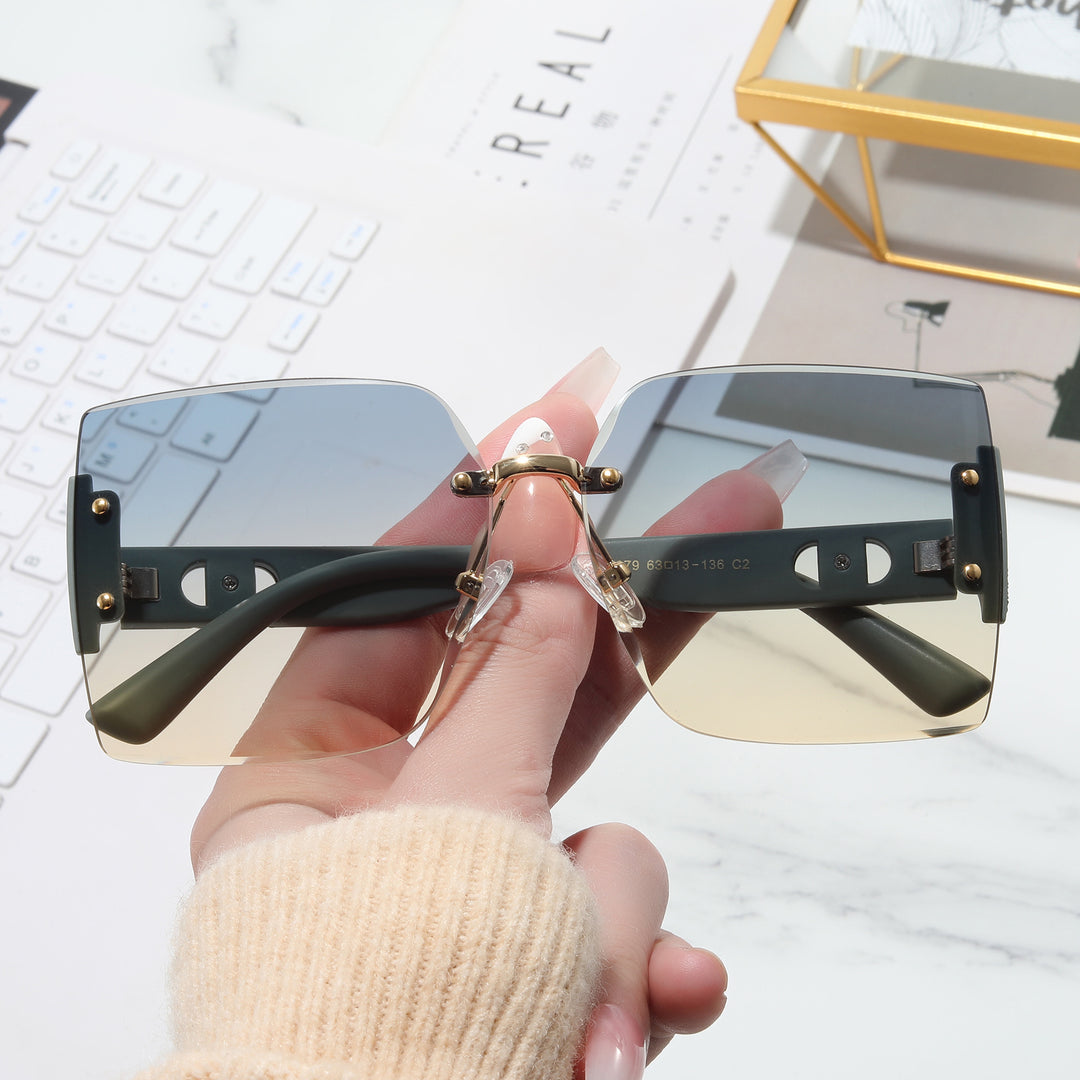 Women's High-Quality Rectangular Sunglasses with Fashionable Metal Frame Bowlift