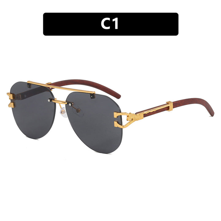 Ladies fashionable pilot sunglasses with luxurious metal accents and wood details Bowlift