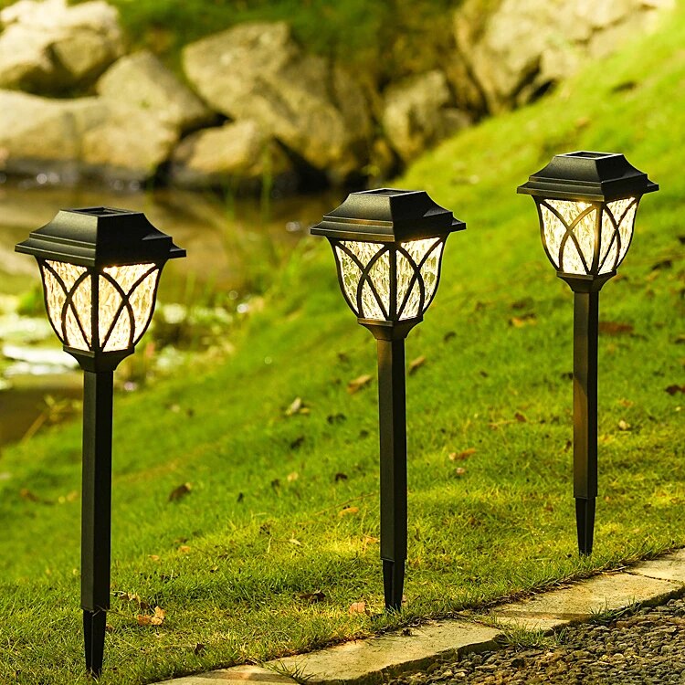BowLift | Stylish and energy-efficient outdoor space lamps