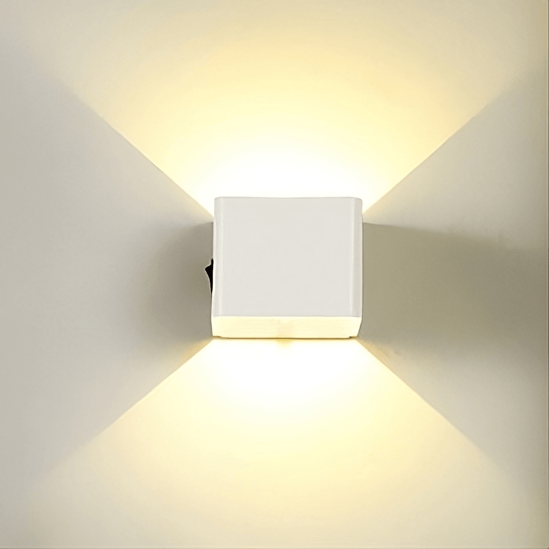 BowLift | Waterproof light with intelligent sensor