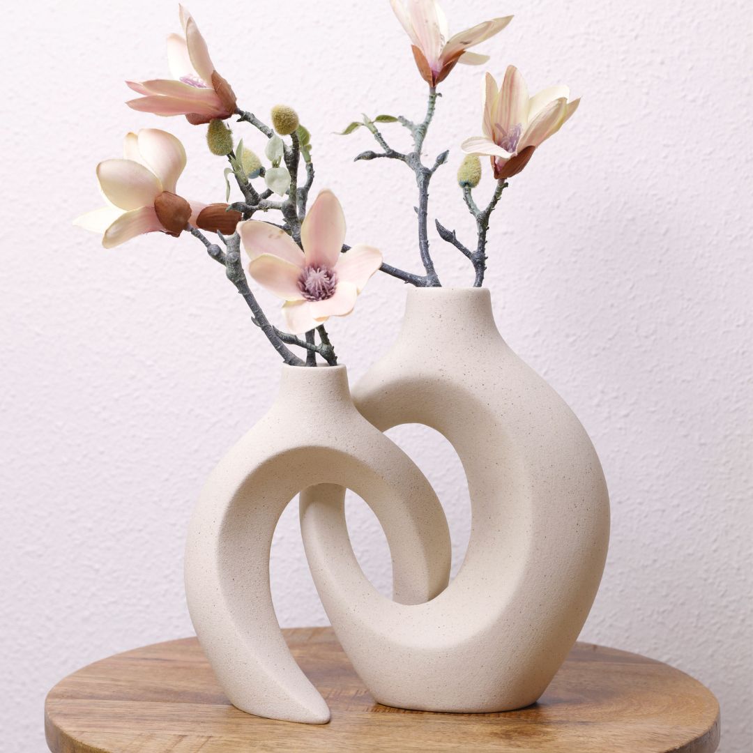 BowLift | Gleora Intertwined Ceramic Flower Vase – Elegant Decorative Centrepiece for Modern & Classic Interiors