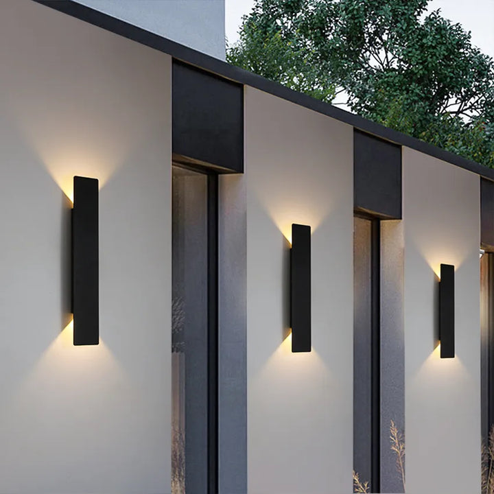 BowLift | Weatherproof Aluminum Wall Light for Outdoor with LED Light - IP65, Easy Installation and Durable Design