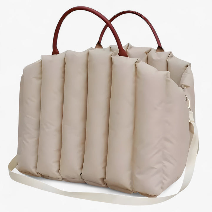 BowLift | Lightweight dog carrier bag with warm lining & safety belt for on the go