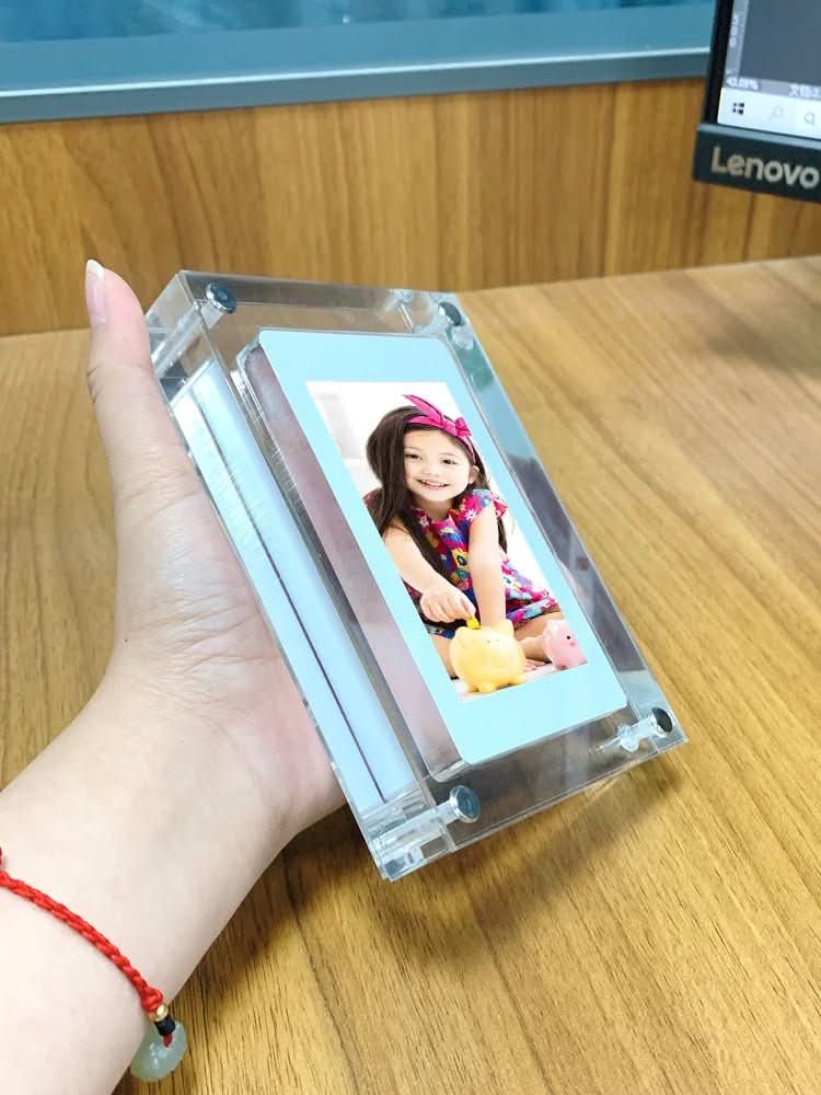 BowLift | Digital Picture Frame 5/7 Inch with IPS Screen