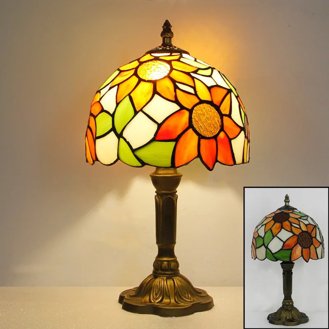 BowLift | Tiffany Table Lamp