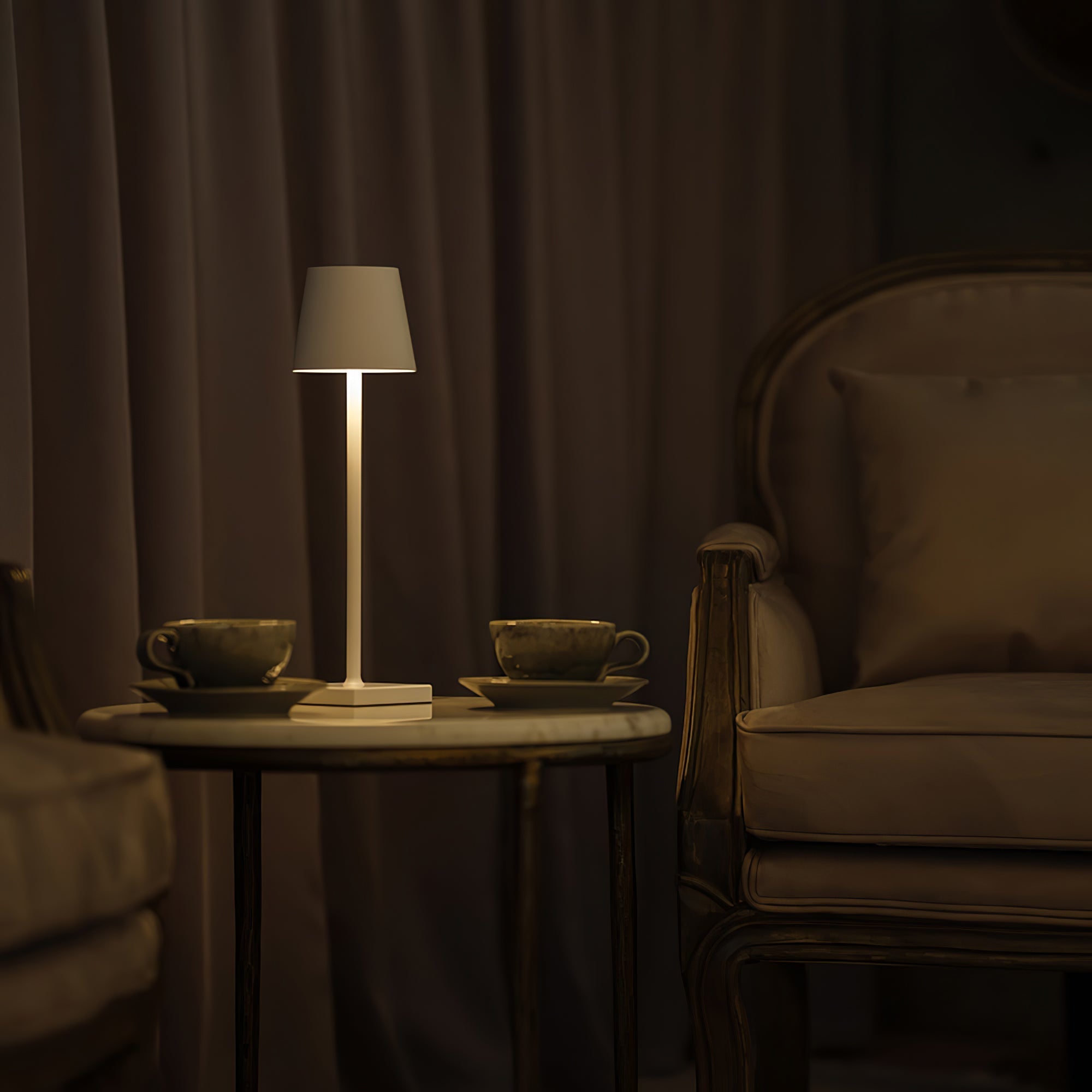 BowLift | PoldLight – Modern LED Table Lamp with Charging Capability