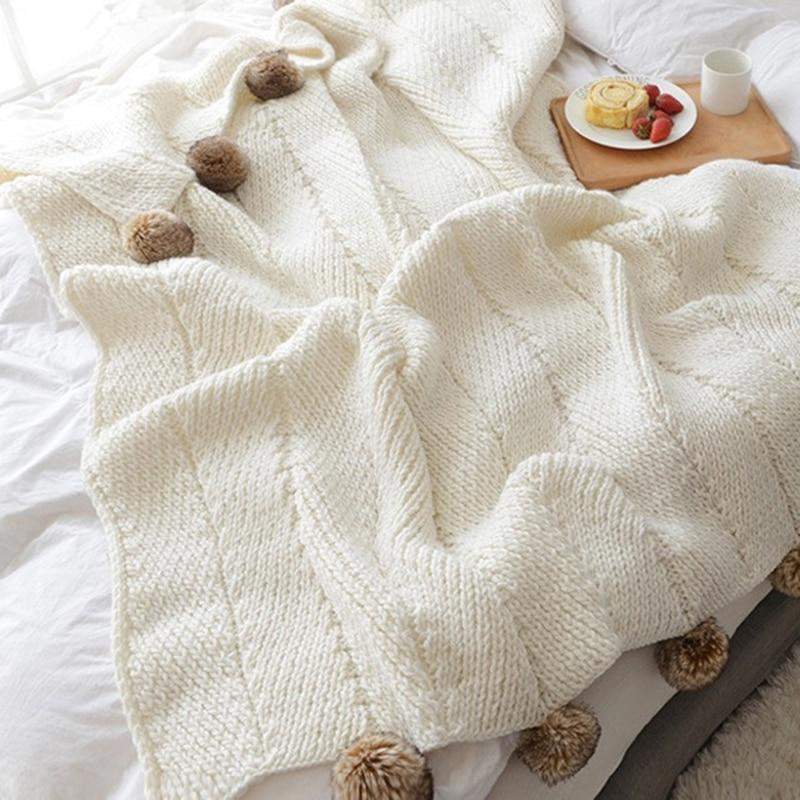 Pom Pom Chenille Blankets Bowlift