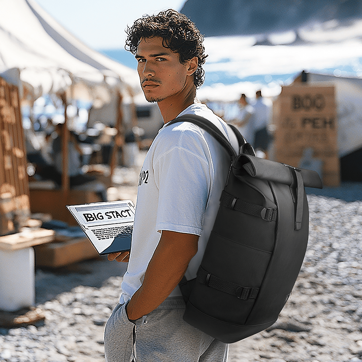 BowLift | Expandable outdoor backpack with laptop compartment, rolltop & theft protection