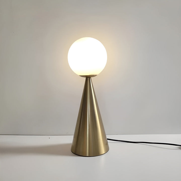 BowLift | Elegant Golden Table Lamp - Luxurious Lighting for Your Interior