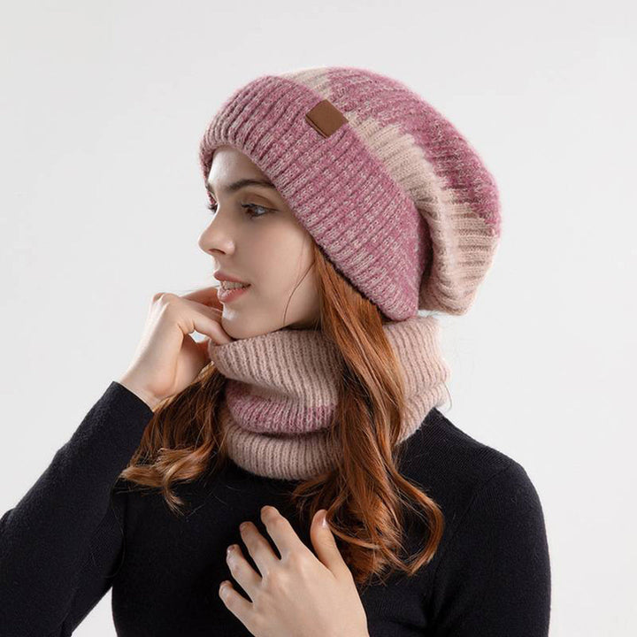 CozyWrap Set – Trendy Beanie and Scarf for Winter Bowlift