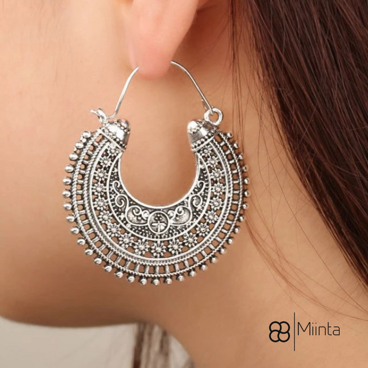 Elegant Tibetan Filigree Earrings made of High-Quality Real Silver! Bowlift