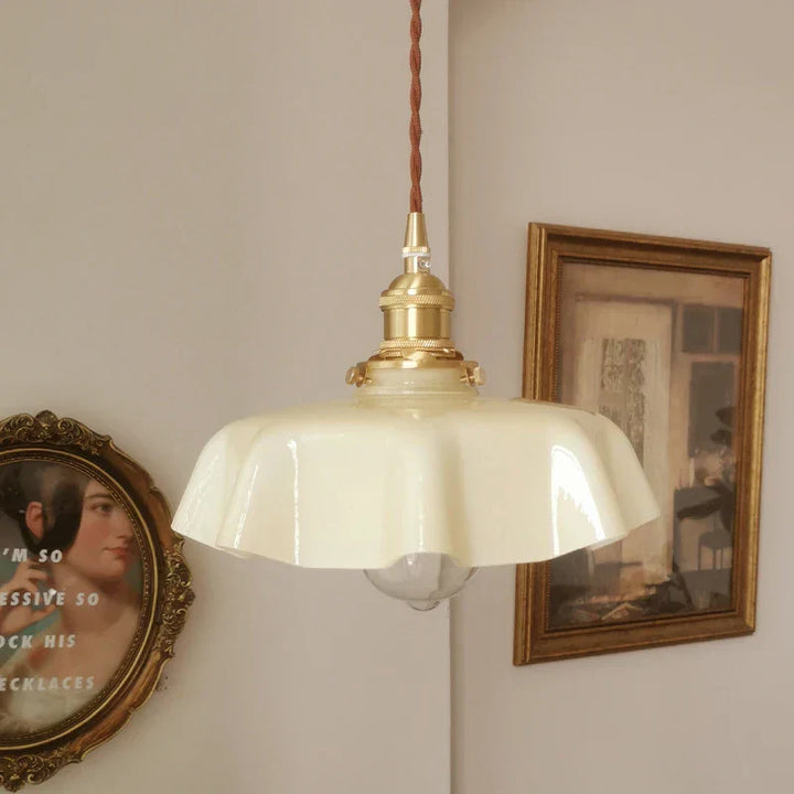 BowLift | Luxora - Brass Pendant Lamp