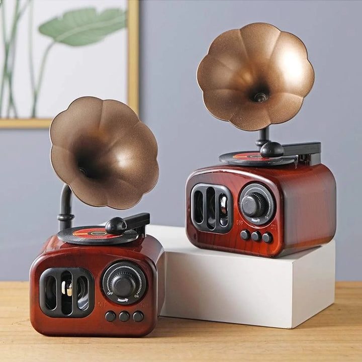 Retro Phonograph Music Box Bowlift