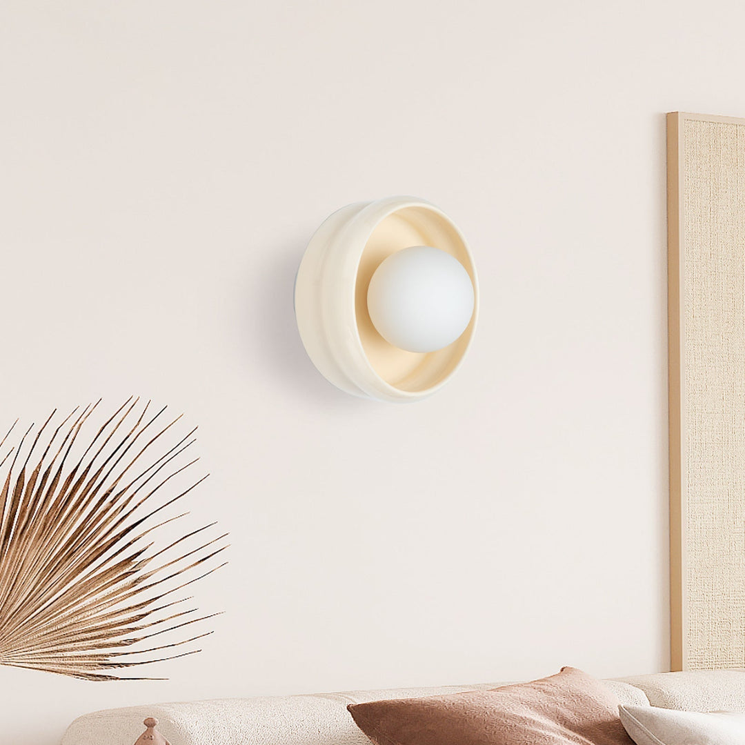 Round Ceramic Wall Lamp - Circo | Bowlift