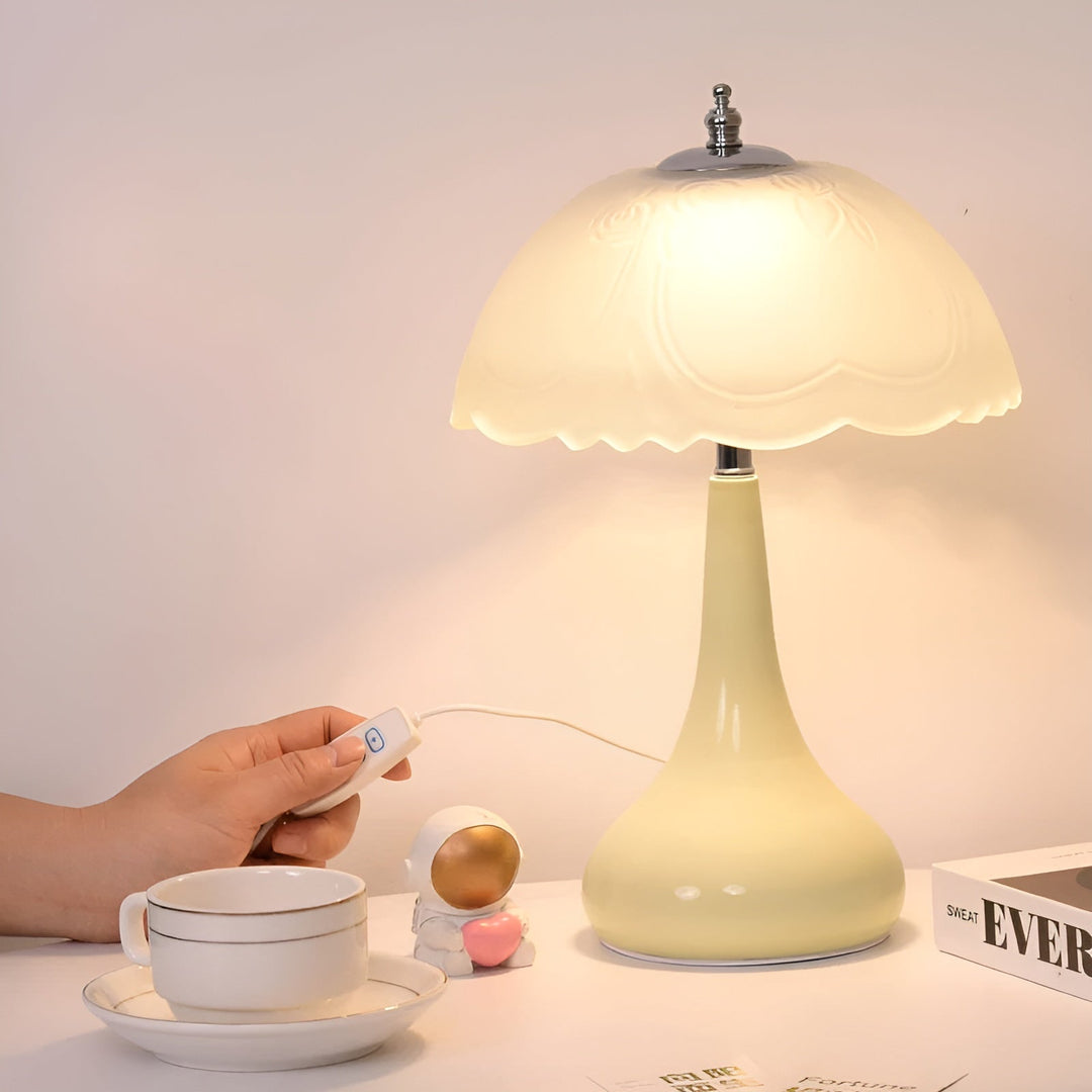 BowLift | Eleganza Luxe Table Lamp – Timeless Mushroom Shape with LED Dimming Function in Soft Colors