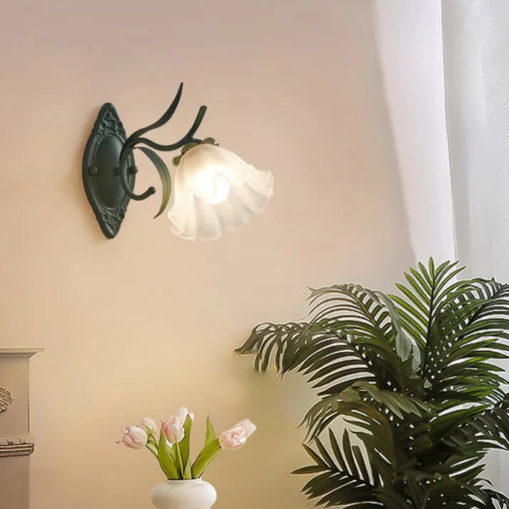 BowLift | Stylish LED Wall Sconce with Floral Motif Combination of Nature and Elegance