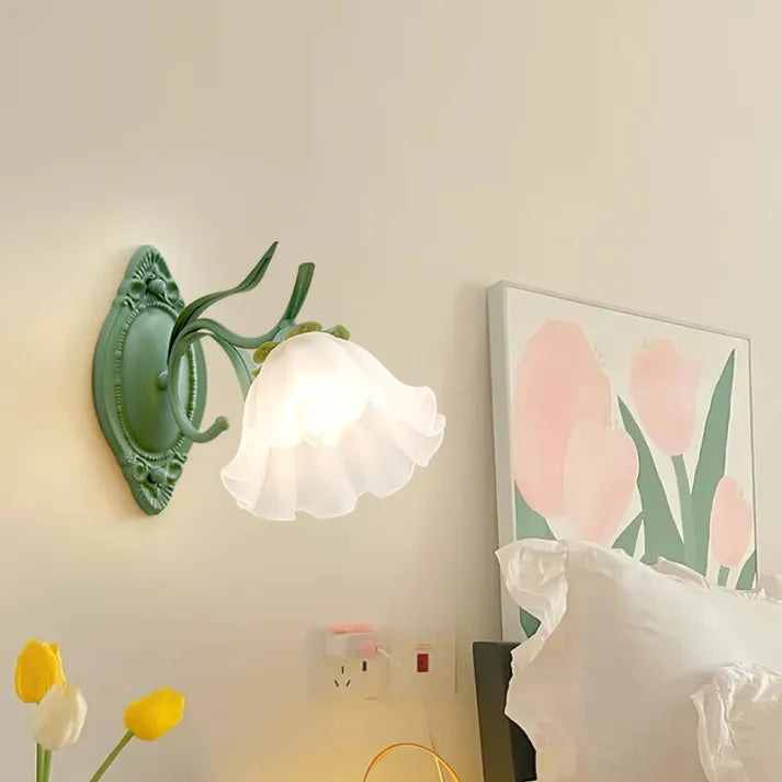 BowLift | LED Lily of the Valley Flower Wall Lamp - Decorative Floral Light Fixture for Living Room & Bedroom Decor