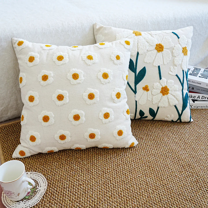 BowLift | Cushion with Embroidered Daisies for Sofa and Living Room Without Filling