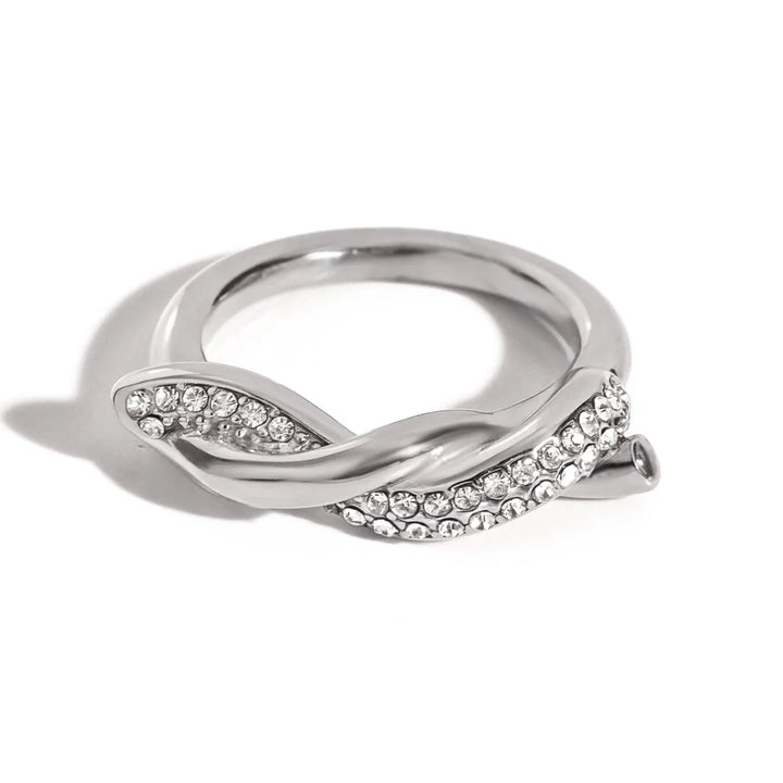 BowLift | Intertwined Diamond Accent Ring