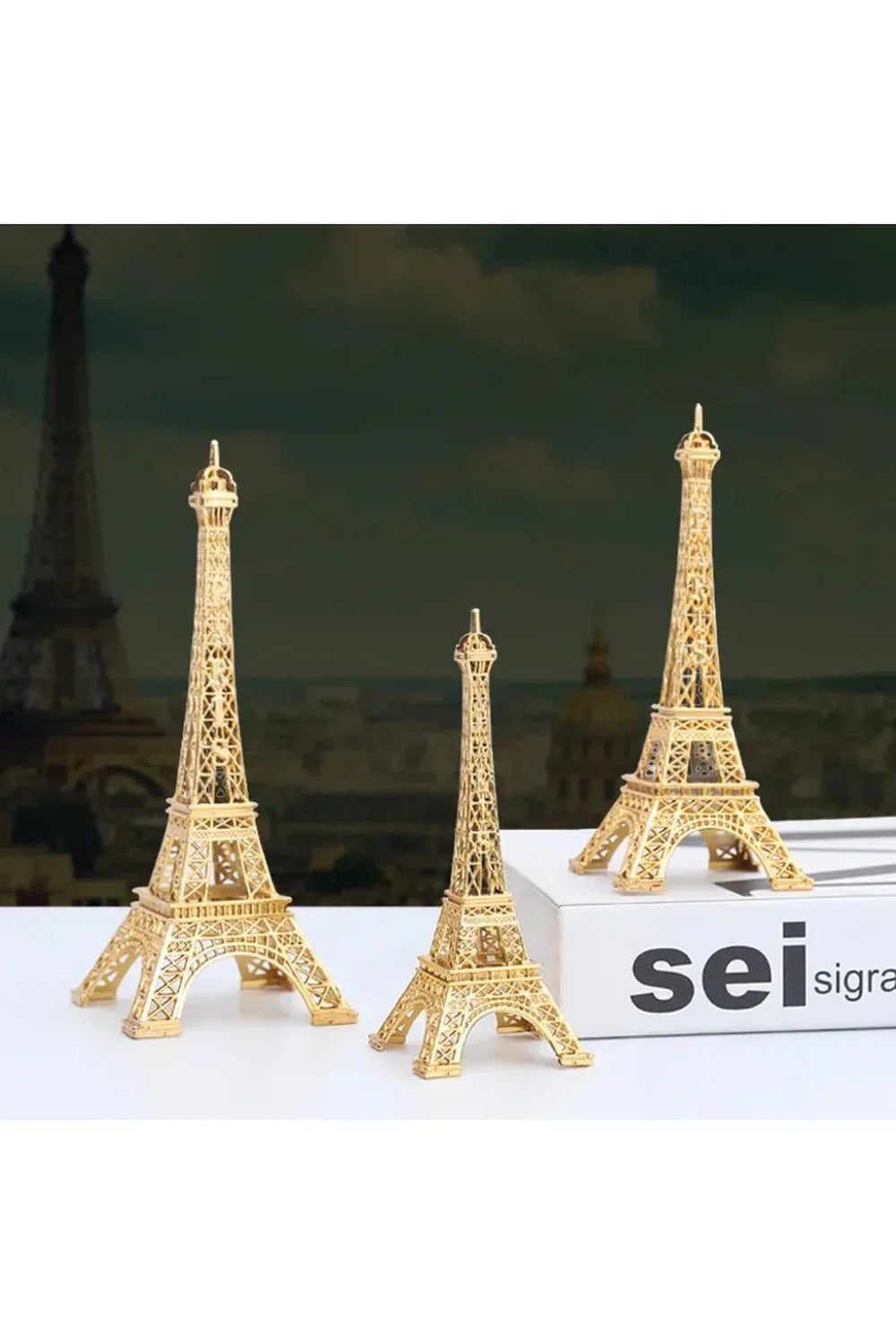BowLift | Paris Eiffel Tower Figurine