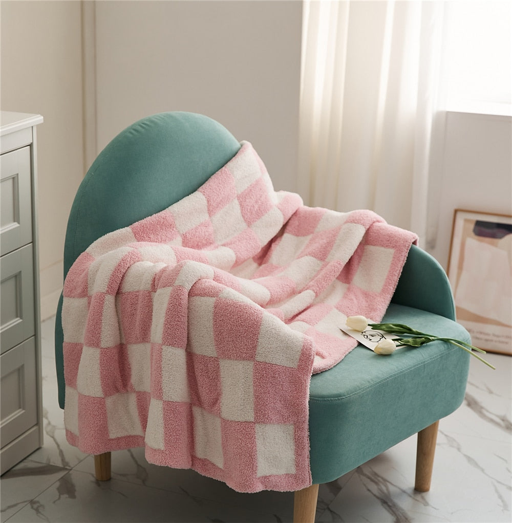 COLOURFUL CHECKERBOARD THROW | Bowlift