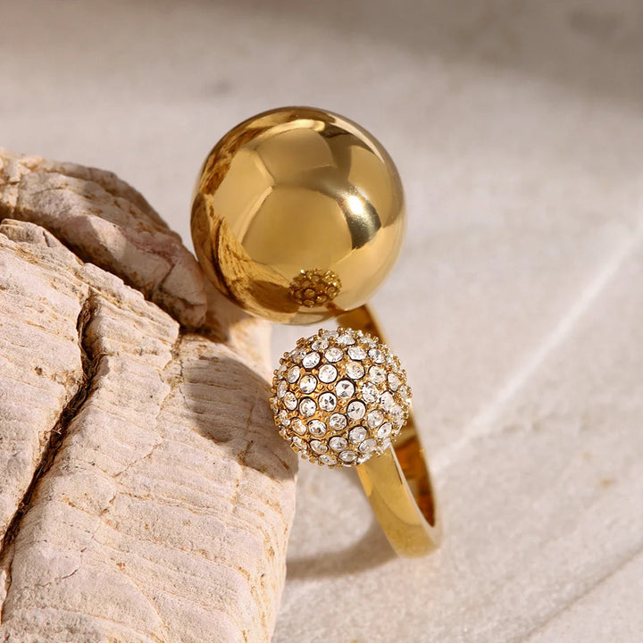 BowLift | Asymmetric Diamond Accented Sphere Ring