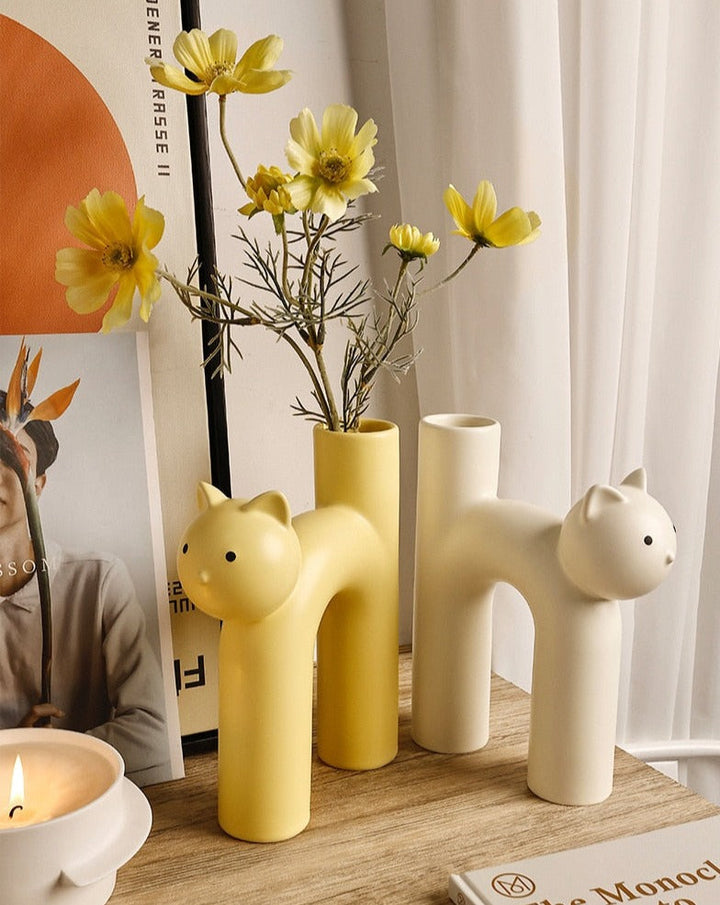 Ceramic Cat Vase | Bowlift