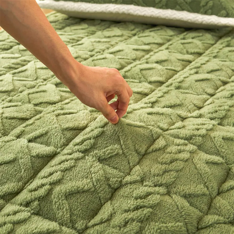 BowLift | Thick Warm Winter Blanket Mattress Pad
