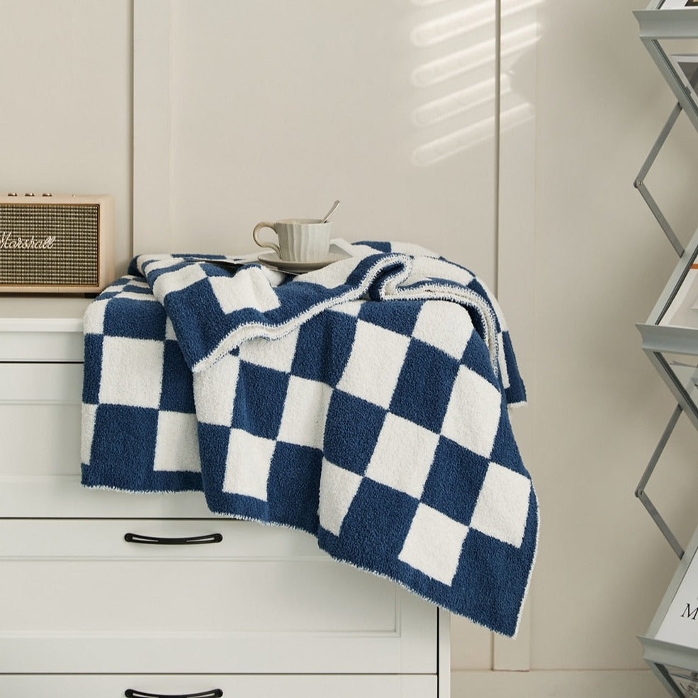 COLOURFUL CHECKERBOARD THROW | Bowlift