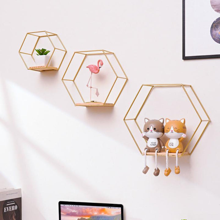 HexaShelf - Stylish Hexagonal Wall Decoration for Your Items Bowlift