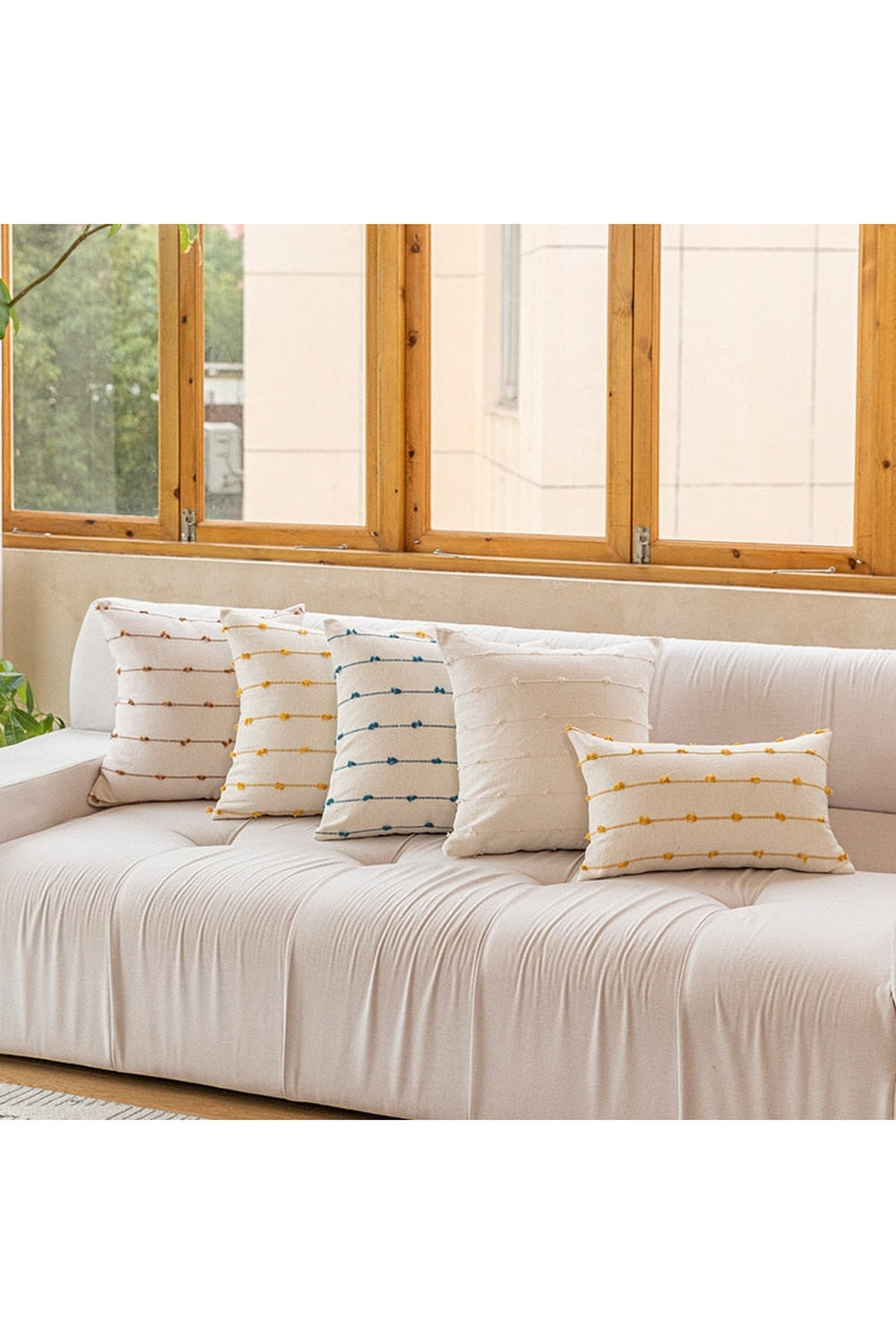 Jacquard Cotton Cushion | Bowlift