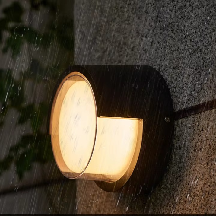 BowLift | Lucy | Outdoor Wall Light With Motion Sensor IP65 LED