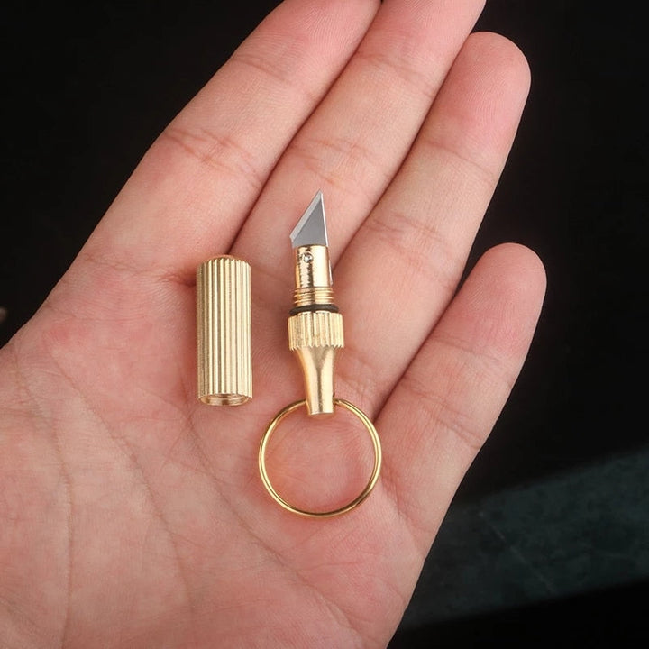 Pocket Capsule Outdoor Survival Mini Knife | Bowlift