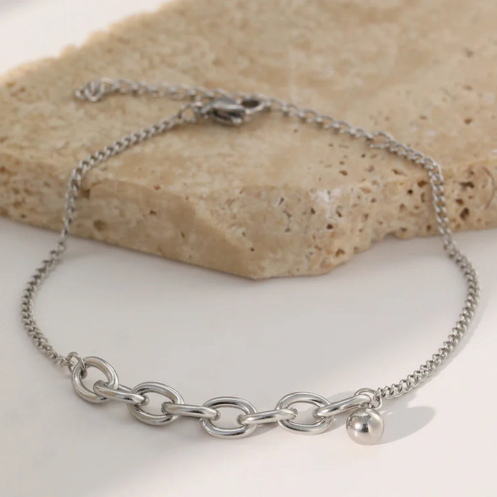 BowLift | Dainty Curb & Bold Paperclip Chain Bracelet