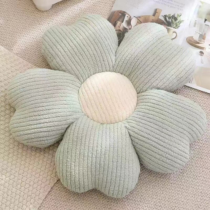 BowLift | Soft Clover Flower Decorative Pillow