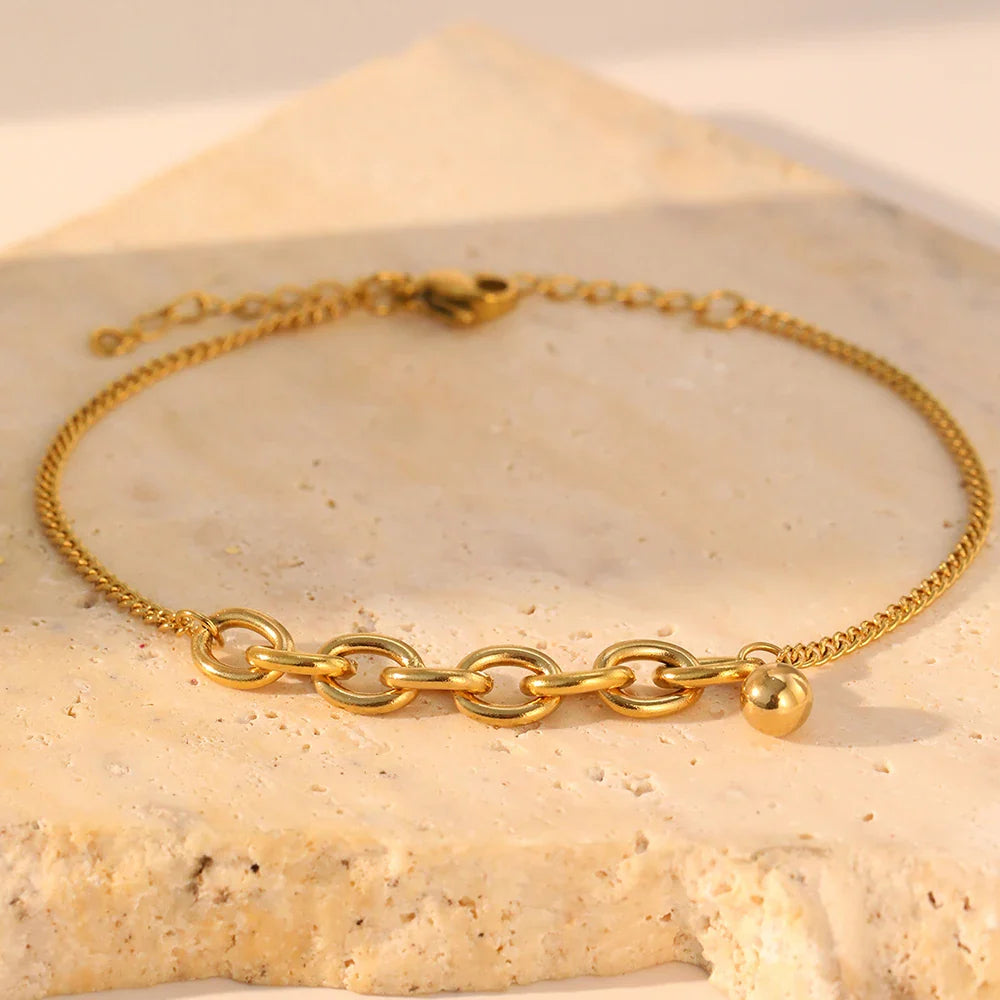 BowLift | Dainty Curb & Bold Paperclip Chain Bracelet
