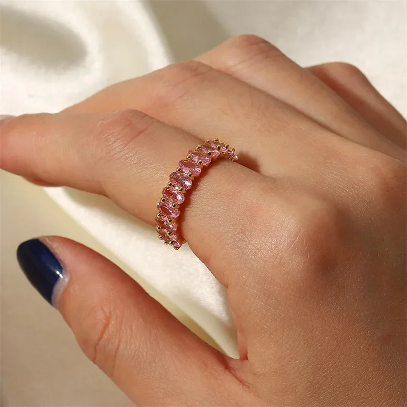 BowLift | Dainty Oval Cut Diamond Adorned Ring