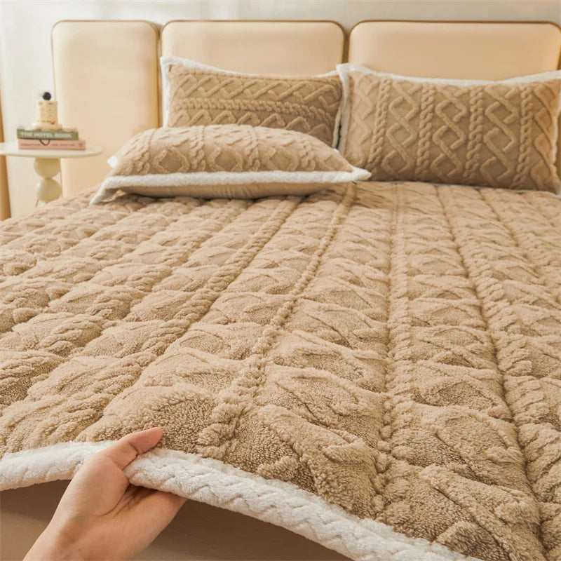 BowLift | Thick Warm Winter Blanket Mattress Pad