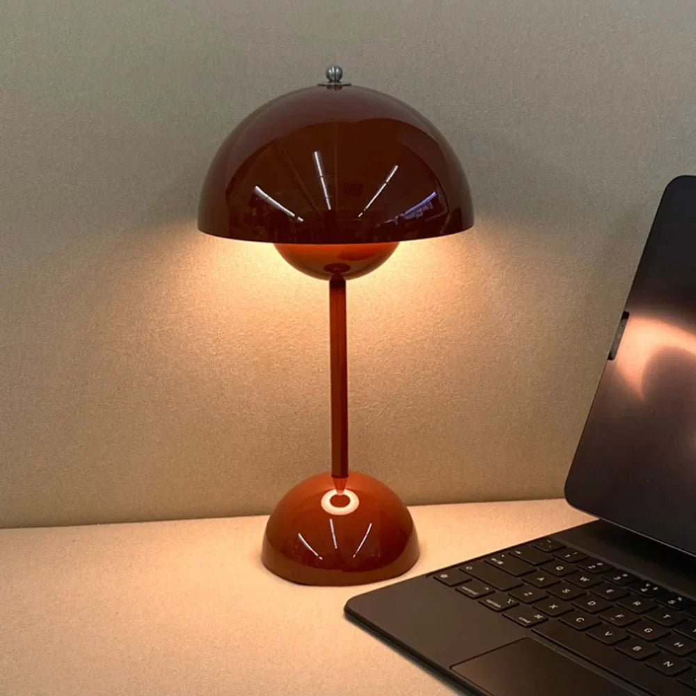 BowLift | Adjustable brightness flower pot lamp - Italian rechargeable table lamp VP3