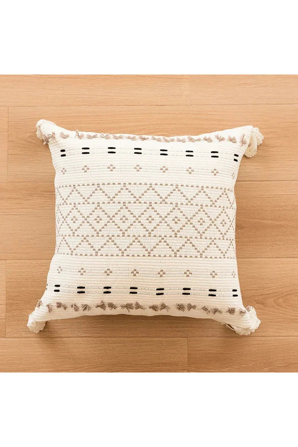 Tufted Beige Cushion Cover | Bowlift